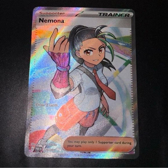 Nemona Trainer 229/091 SV: Paldean Fate set full art HoloFoil artwork ultra rare - Picture 3 of 5